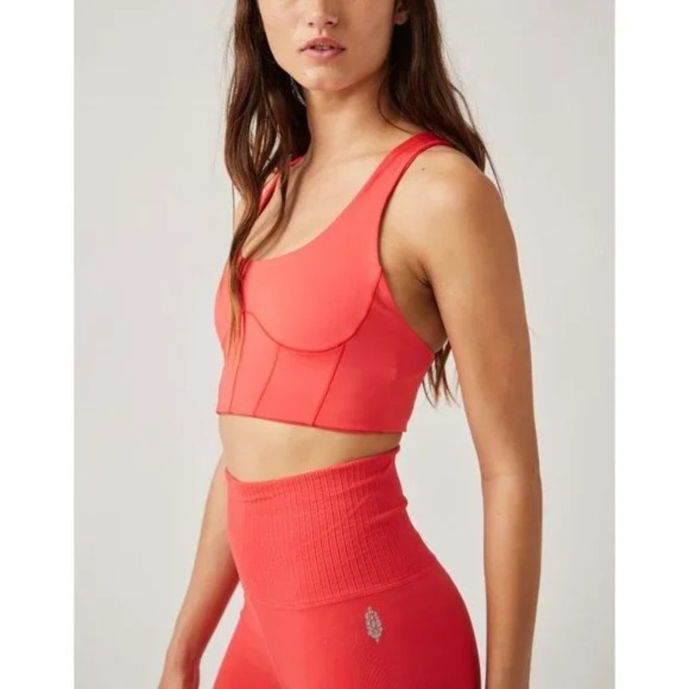 FREE PEOPLE NEW MOVEMENT Bright Red Round Robbin Brami Sports Bra Size L - Picture 3 of 8